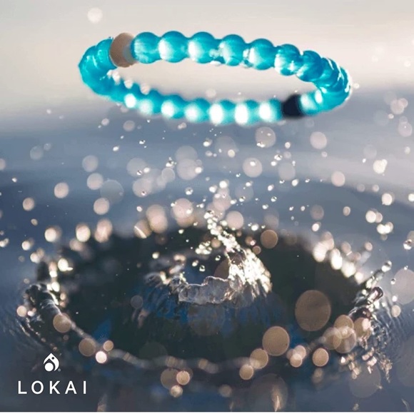 Lokai "Clean Water" Bracelet - Picture 5 of 7